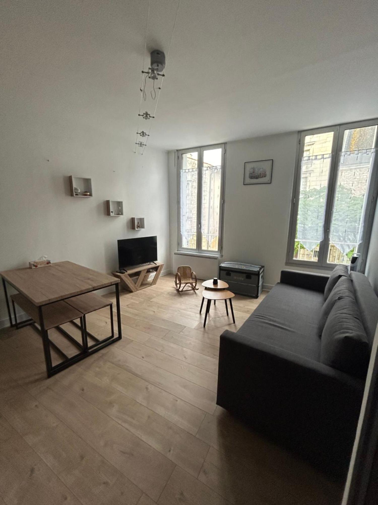 Chez Noemie Apartment แซ็งต์ ภายนอก รูปภาพ