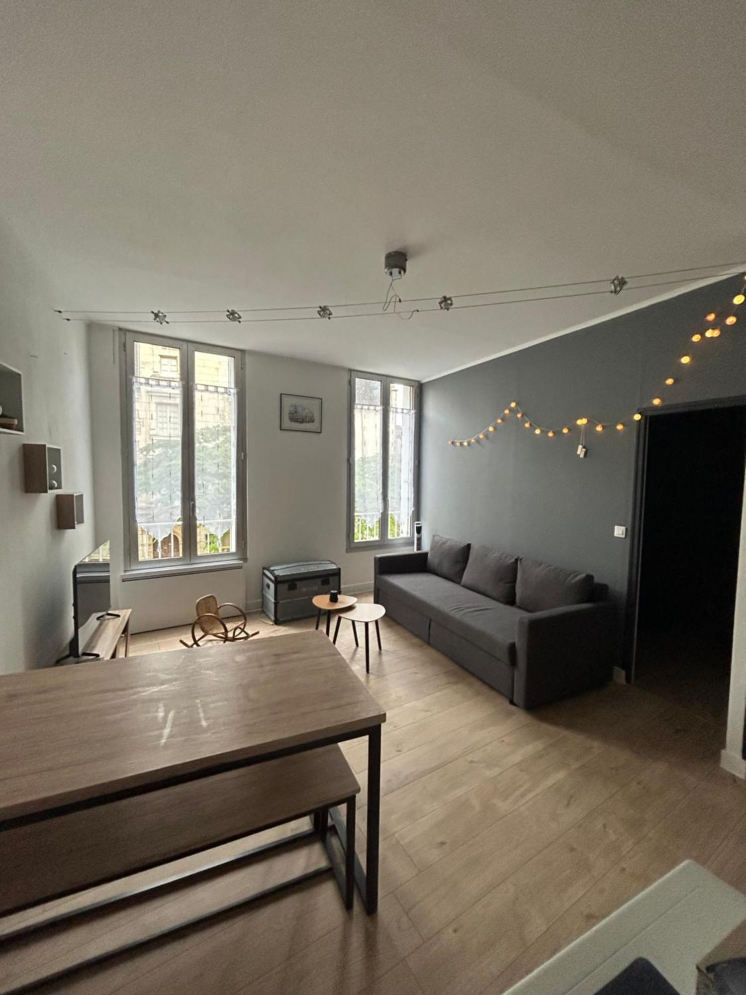 Chez Noemie Apartment แซ็งต์ ภายนอก รูปภาพ
